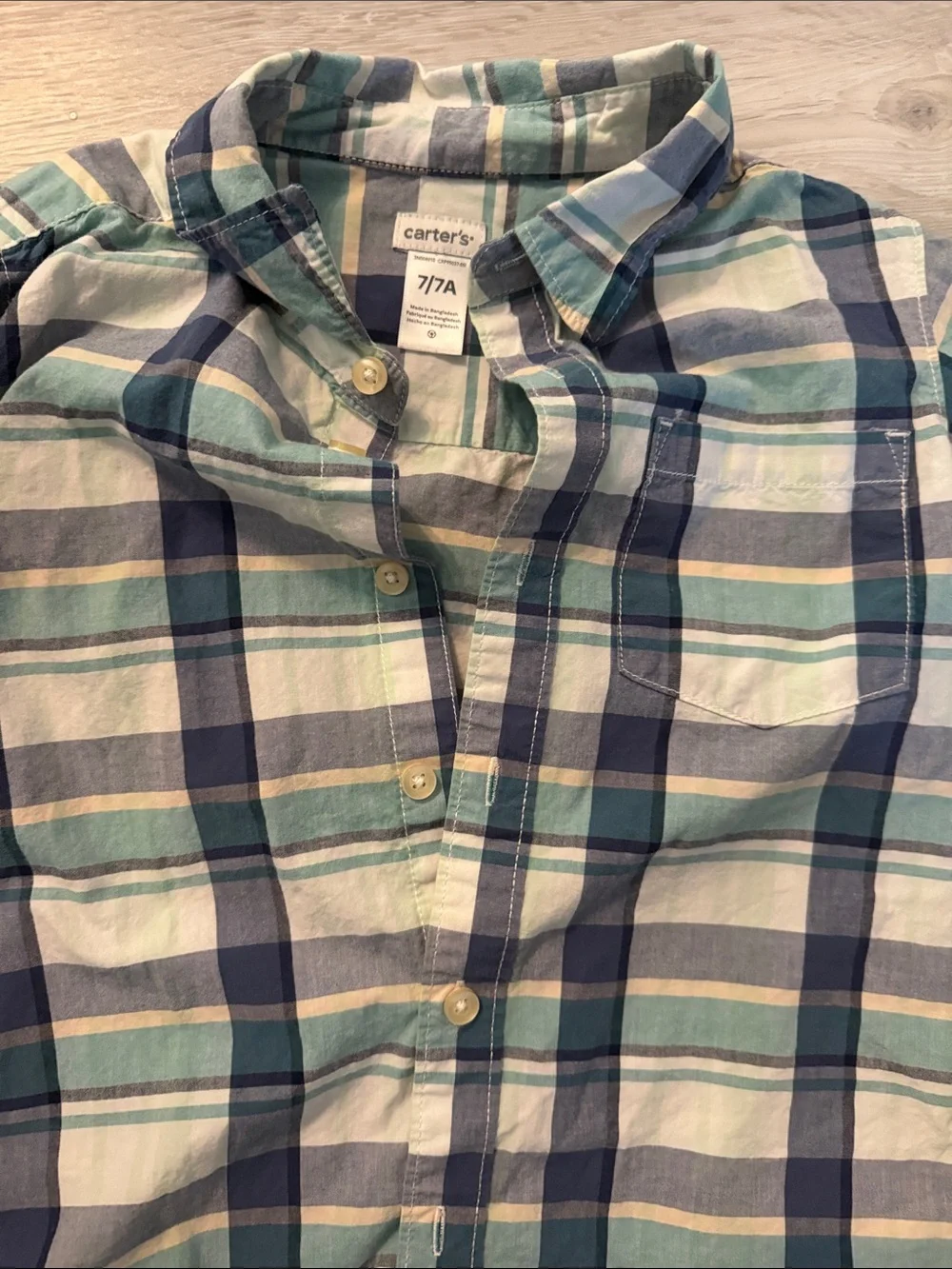 8 little boys mixed Button-Down Shirts (Blue, Green, Orange, Red)